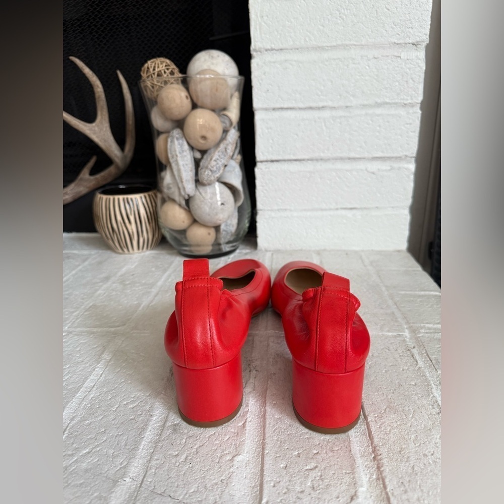 EVERLANE Pump Heel In Narrow Fit Coral Red Size 10.5 NWT - Picture 5 of 8